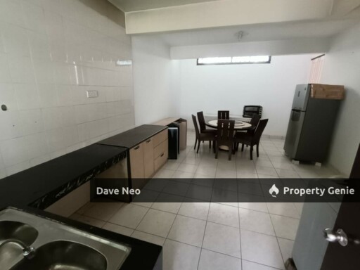 Taman Bukit Jaya @ Ulu Tiram • 2.5-Storey House • Partial Furnished