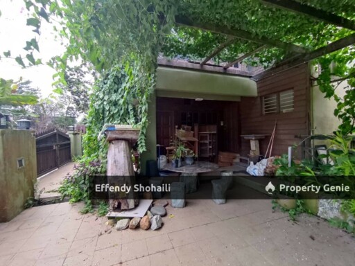LESTARI PERDANA SERI KEMBANGAN 2 UNIT SEMI D
