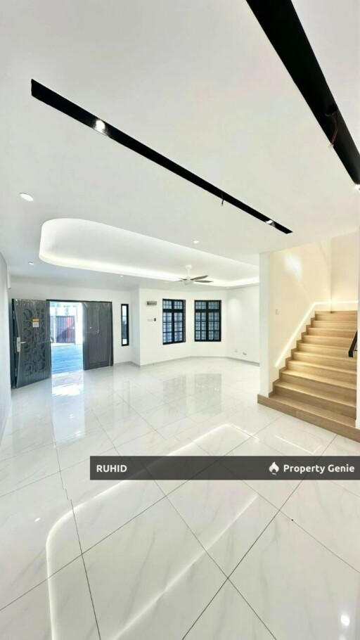 Taman Skudai Baru Fully Renovated 5-Bedroom Double Storey Terrace House for Sale