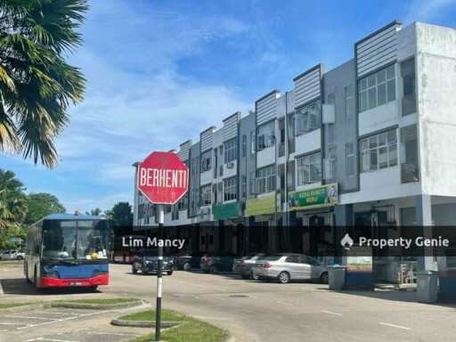 SILC Gelang Patah Three Storey Shoplot