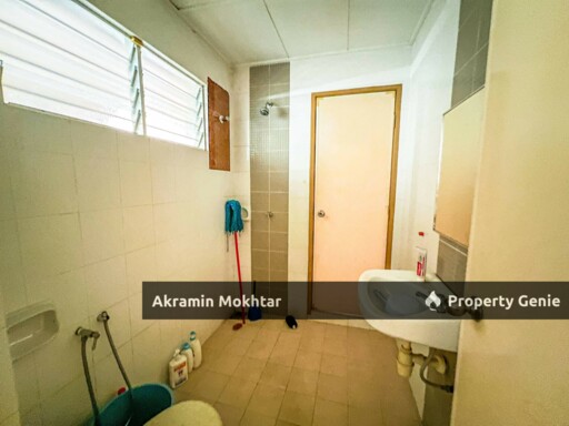 End Lot 2 Storey Link House Jalan Setia Perdana U13/27E Setia Alam