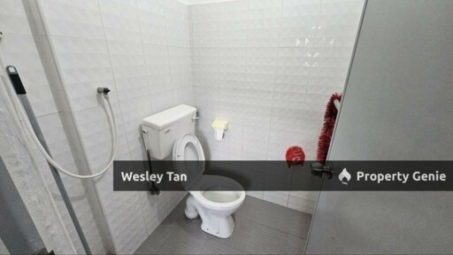 Below Value 1 Storey Ujong Pasir Freehold Fully Renovated & Extended