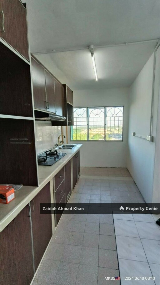 APARTMENT LESTARI DAMANSARA DAMAI APARTMENT FOR SALE NEART MRT RENOVATED