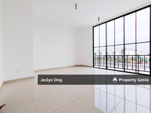 South Hills Seri Alam