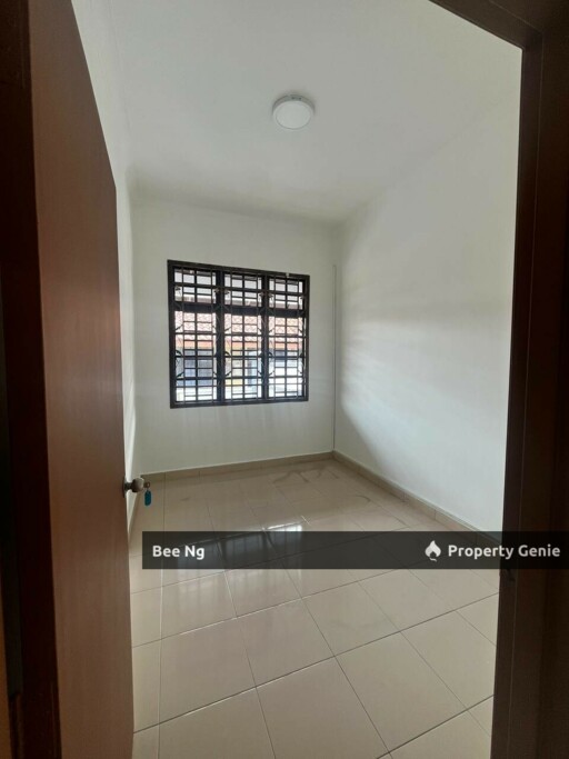 Nusa Idaman 3 1.5 Storey Semi D