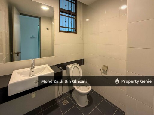 Penthouse Alam Desa Park Village Condominium Presint 15 Putrajaya
