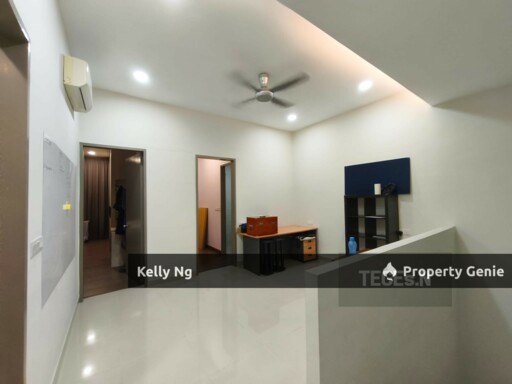 Ken Rimba 2.5 Sty Condo Villa At Shah Alam Partly Furnished For Sale