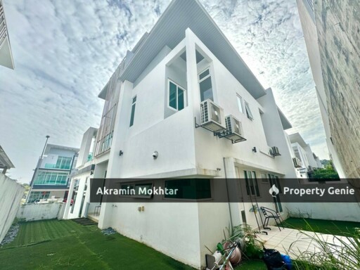 FREEHOLD & RENOVATED | 3-STOREY SEMI-D CLOVER @ GARDEN RESIDENCE, CYBERJAYA.