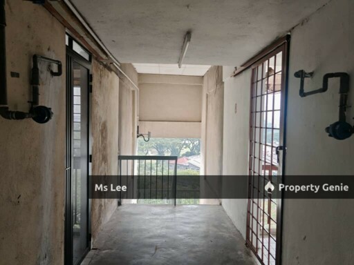 Taman Bunga Negara @ Seksyen 27 , Shah Alam-Blok 29 Tingkat 8-Ready 30/11 or 15/12
