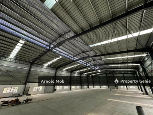 Detached Factory For Sale / Rent @ Kempas