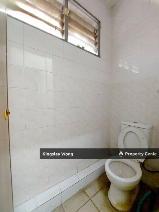 Bercham Warehouse For RENT  30X85 Simple Renovation Near Tambun Tasek Ipoh Garden