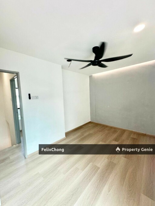 Taman Senai Jaya 2 Sty Low Cost,Renovated,Full Loan,Senai,Extend