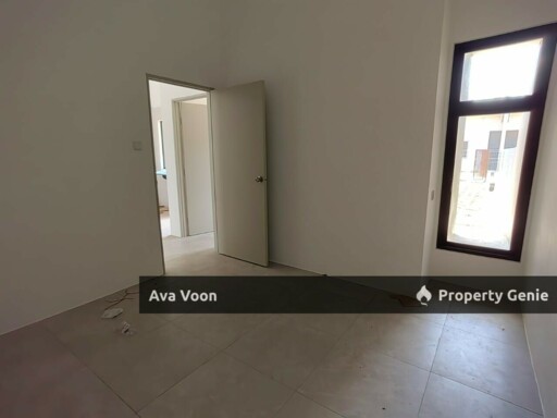 🎯For Sales - Brand New XL Single Storey Intermediate 8th Mile Matang