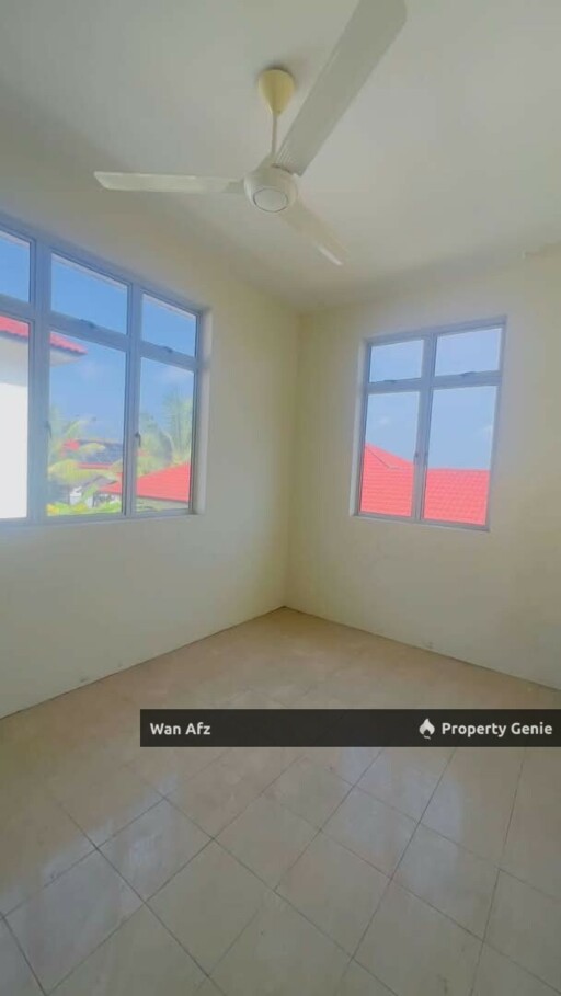 RUMAH SEMI-D 2 TINGKAT DI TAMAN TEMERLOH JAYA 5