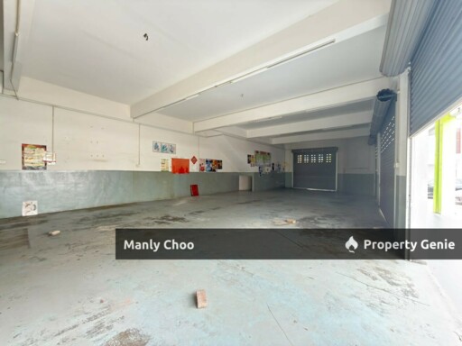 HOT AREA Corner Ground Floor Shoplot Kota Syahbandar Laksamana TOWN