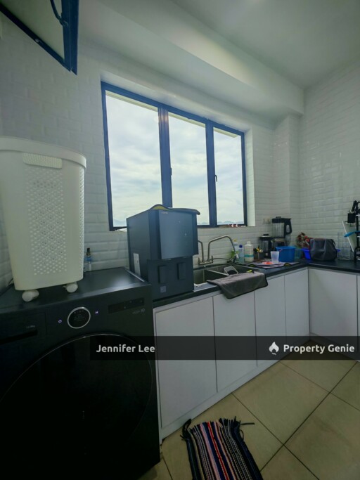 Freehold Corner Unit Condo with Balcony, Upper East, Tigerland, Ipoh