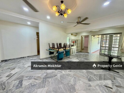 Corner Lot Facing Open Double Storey Semi D  Seksyen 9 Shah Alam