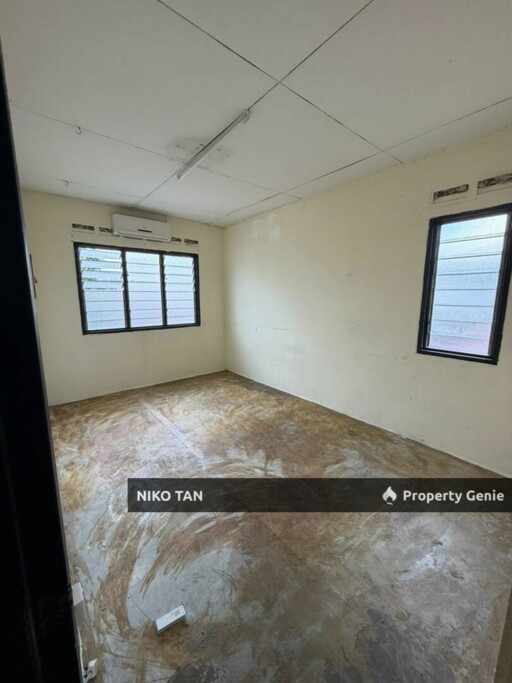 Jalan Berlian Double Storey Ulu Tiram For Sale