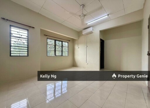 Double Sty House At Pandamaran Klang For Rent