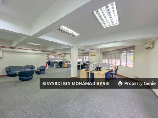 3 STOREY SHOPLOT / OFFICE LOT SEKSYEN 13 SHAH ALAM .