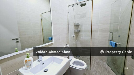 Jacaranda Garden Residence 3 Storey Bungalow For Rent