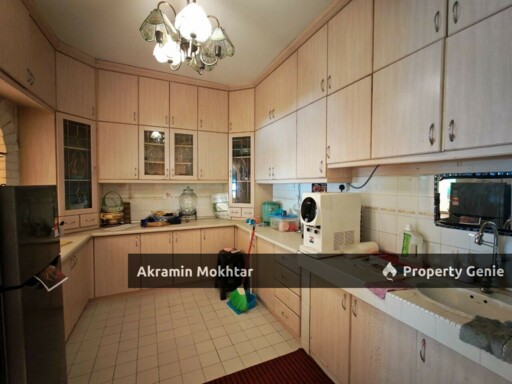 Freehold, Renovated & Partially Furnished | 2.5 Storey Corner Lot, Taman Bukit Setiawangsa, Kuala Lumpur.