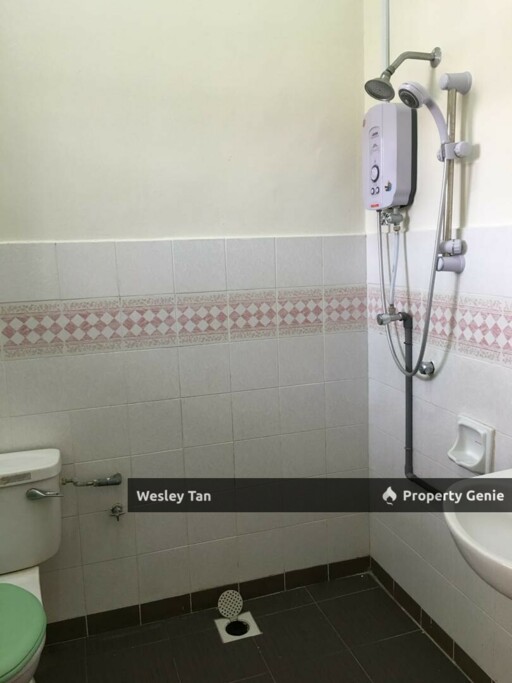 Tasik Utama Rm3xx000 Below Value 2 Storey Terrace Non Bumi Bare Unit