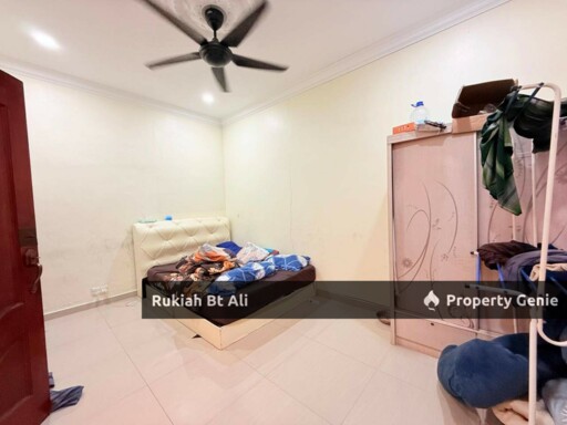 Freehold Corner Lot Terraced Home In Seremban 2Storey, 2600 Sqft