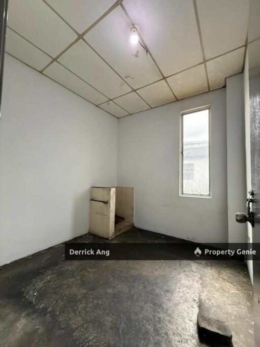 For Rent - Taman Perindustrian Tropika For Rent Jalan Desa Tropika For Rent Ulu Tiram For Rent Johor For Rent