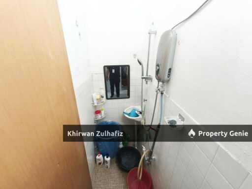 Jalan Teratai Bukit Beruntung Single Storey For Sale