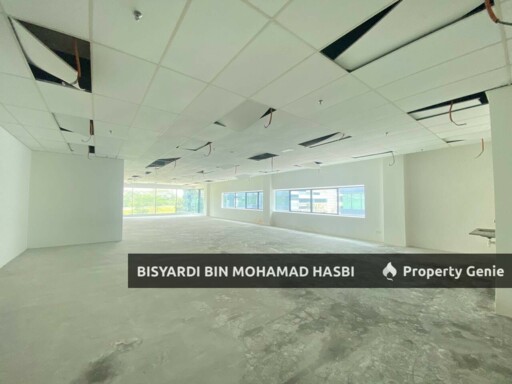 STAR CENTRAL 8 STOREY SEMI DETACHED BUILDING CYBERJAYA .