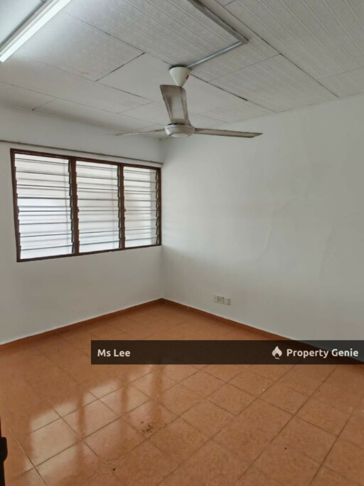 2 Storey House - Taman Subang Baru @ Shah Alam -Ready Now