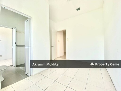 FREEHOLD & RENOVATED | Double Storey Terrace@Nadayu 92, Kajang