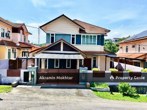 Freehold, Malay Reserved & Partially Furnished | Double Storey Bungalow Sg Merab Desa Villa Idaman, Bangi Kajang