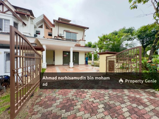 Corner Lot! Taman Bukit Subang U16 Shah Alam, Double Storey for Sale