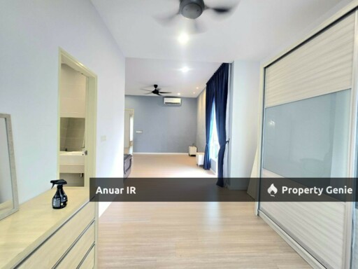 [CORNER LOT EXTRA LAND] 3-storey Terrace Superlink Tiara South