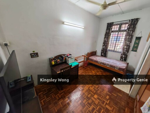 First Garden/ Silibin ,Ipoh Double Storey Terrace House Near Lahat Pengkalan Menglembu Simple Renovated For Sale