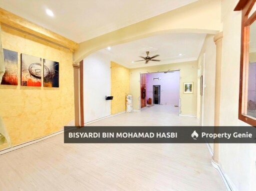 Corner Lot Renovated Single Storey Semi Detached Taman Desa Ixora, Senawang.