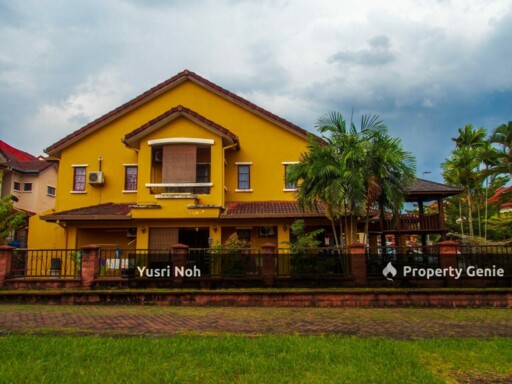 URGENT FOR SALE : 2 Storey Terrace House Corner Lot Jalan Adang Bukit Jelutong Shah Alam