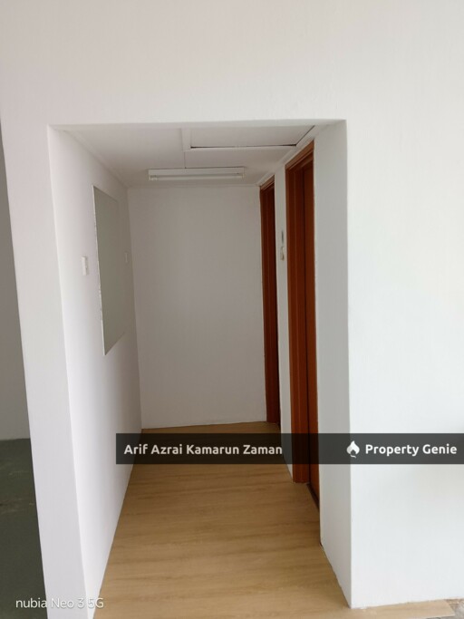 FOR RENT | SHOPLOT OFFICE @ LAKE VALLEY, BANDAR TUN HUSSEIN ONN