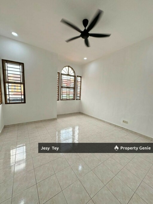 Bandar Putra Kulai Double Storey Terrace House For Sales