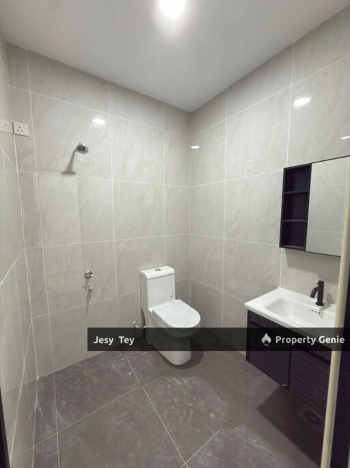 Taman Universiti Single Storey Terrace Corner Lot For Sales
