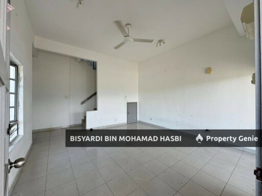 NICE VIEW TOP HILL, SUPERLINK CORNER LOT 2.5 STOREY TAMAN UKAY PERDANA
