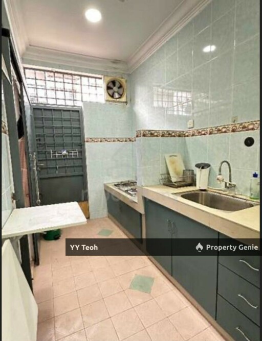 Cheng Perdana Double Storey Terrace