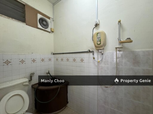 CORNER Double Storey Terrace Taman Ria Batu Berendam Nr Melaka Baru