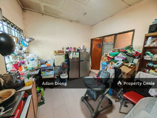 Jalan Lading, Puteri Wangsa Low Cost