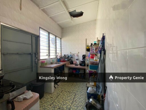 Lpoh Garden Canning Garden Freehold Single Storey Terrace House Facing Field Aeon Kinta Hospital Schools