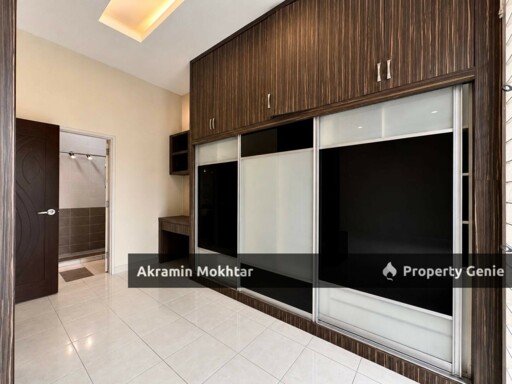 Freehold, Renivated & Partially Furnished | Setia Indah 12 Setia Alam Double Storey