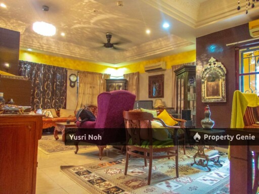 URGENT FOR SALE : 2 Storey Terrace House Corner Lot Jalan Adang Bukit Jelutong Shah Alam