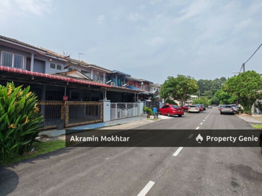 Freehold & Renovated | Double Storey Terrace (Intermediate)  Desa 12, Bandar Country Homes, Rawang, Selangor.